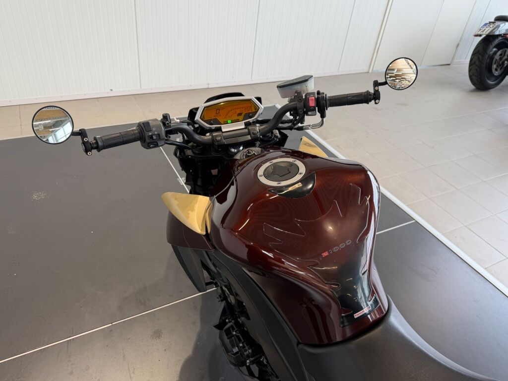 Kawasaki Z 2011 