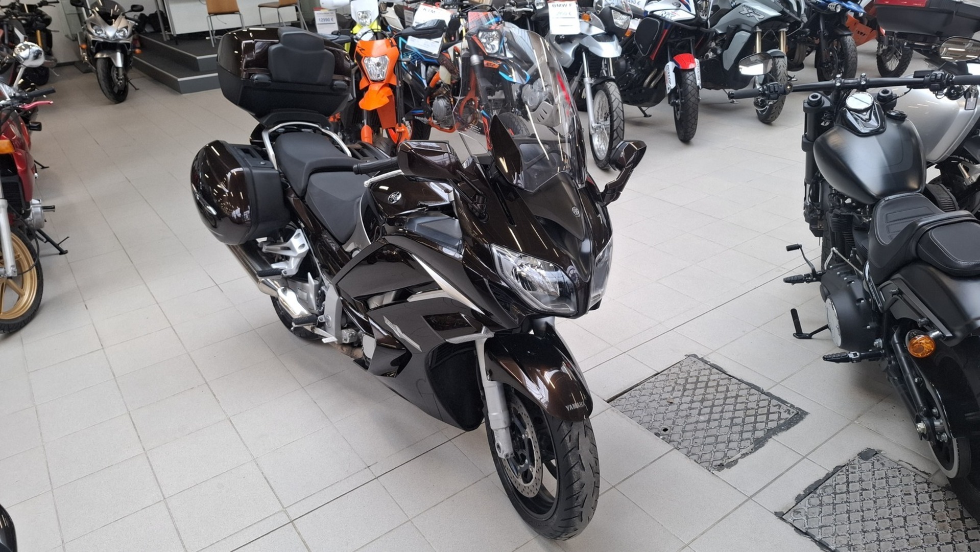 Yamaha FJR
