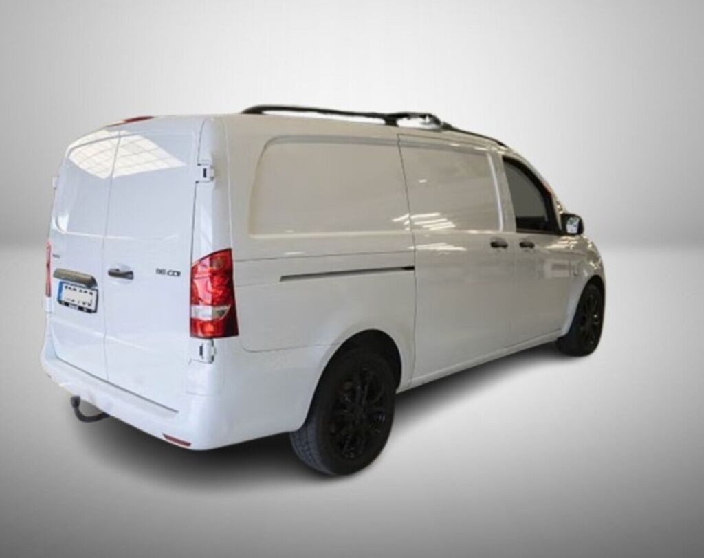 Mercedes-Benz Vito 2023 Valkoinen
