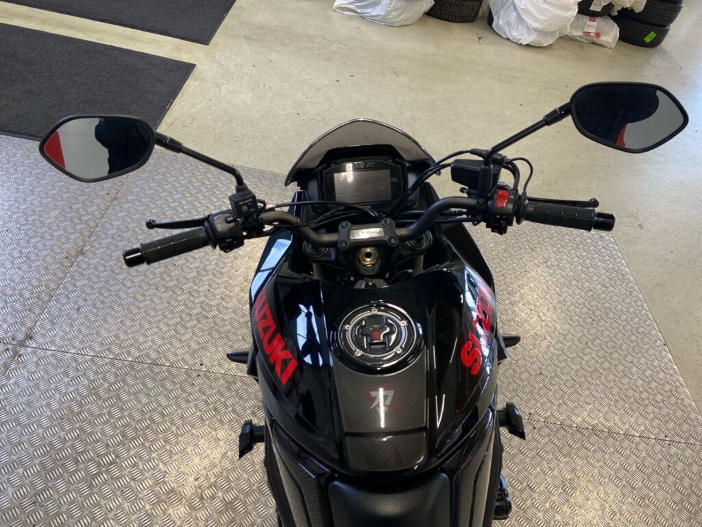 Suzuki GSX-S 2021 