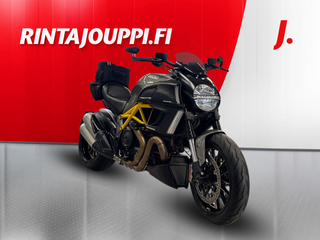 Ducati DIAVEL 2011 