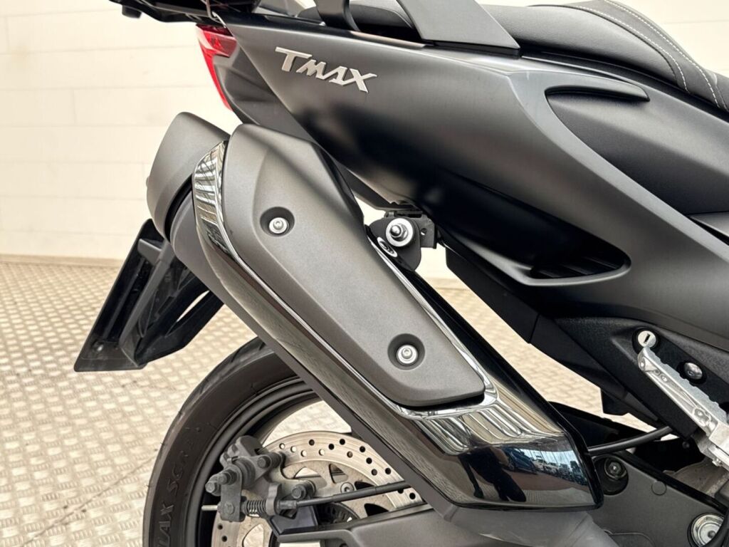 Yamaha T-MAX 2023 