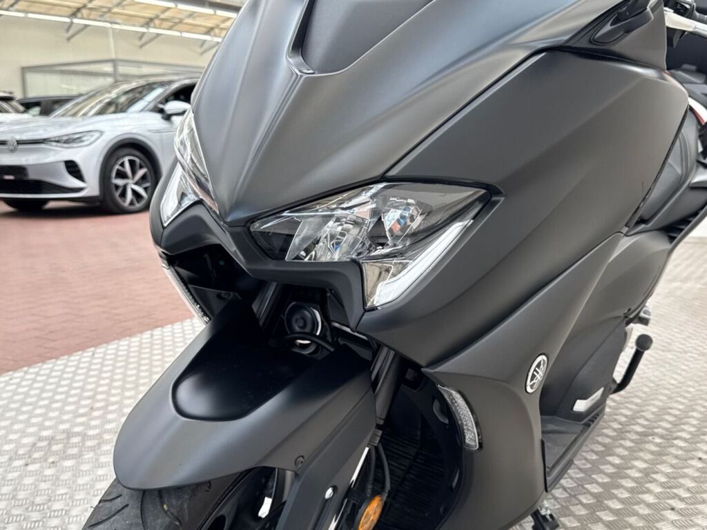 Yamaha T-MAX 2023 