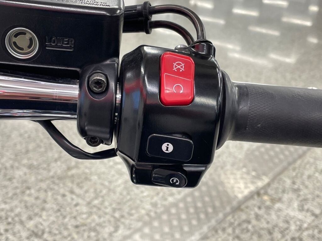 Triumph THUNDERBIRD 2014 