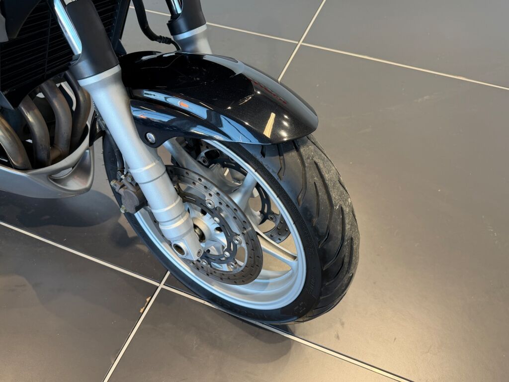 Yamaha FZ6-S 2004 Harmaa