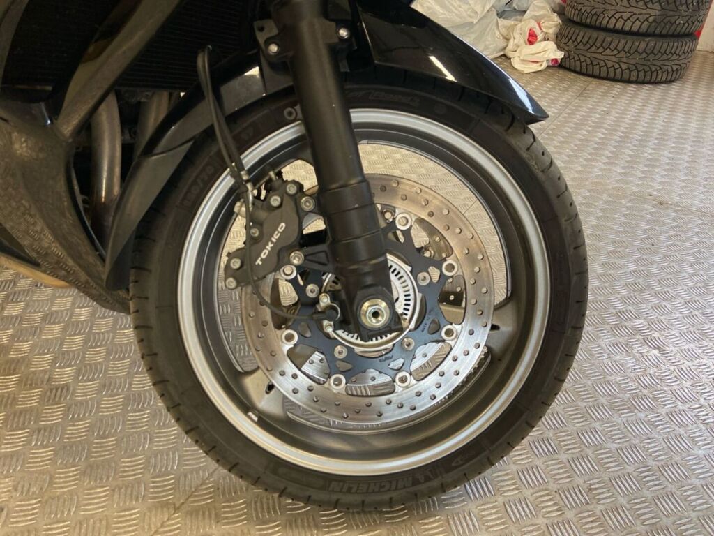 Suzuki GSX 2013 
