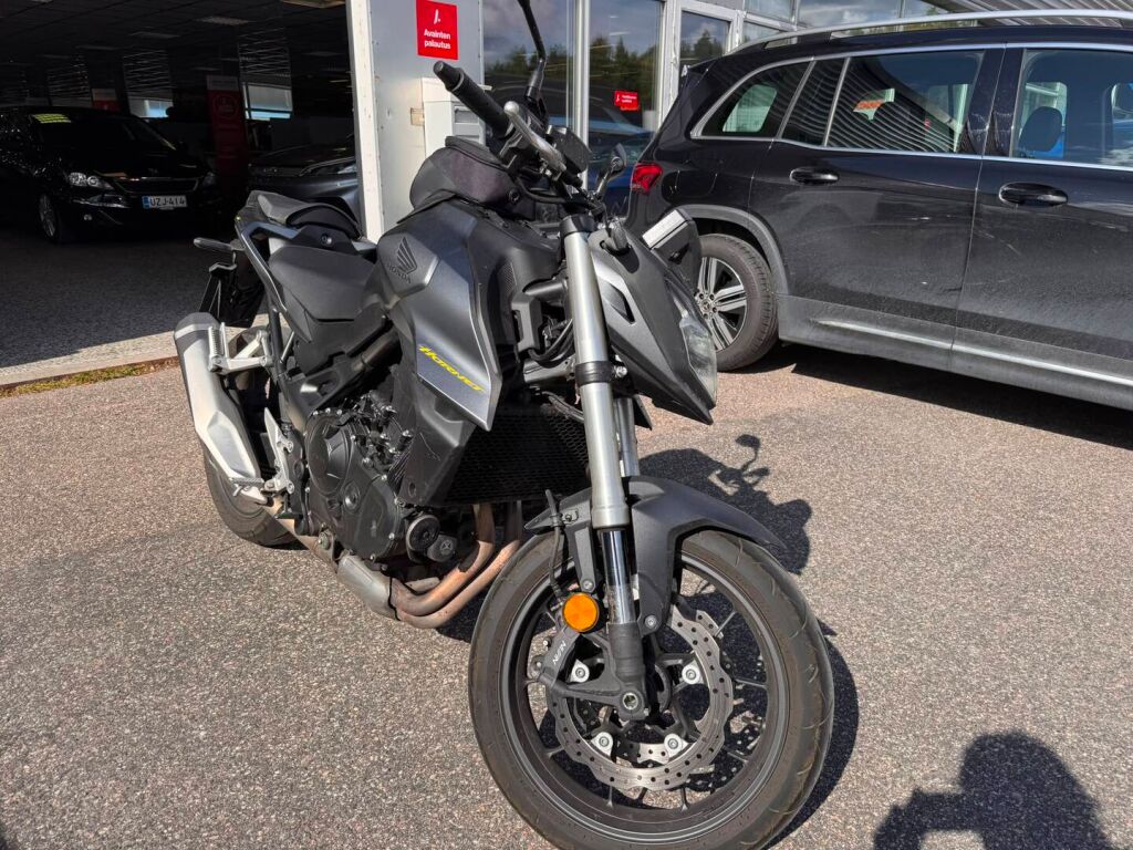 Honda CB 2023 