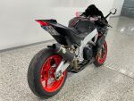 Aprilia RSV4 2011 
