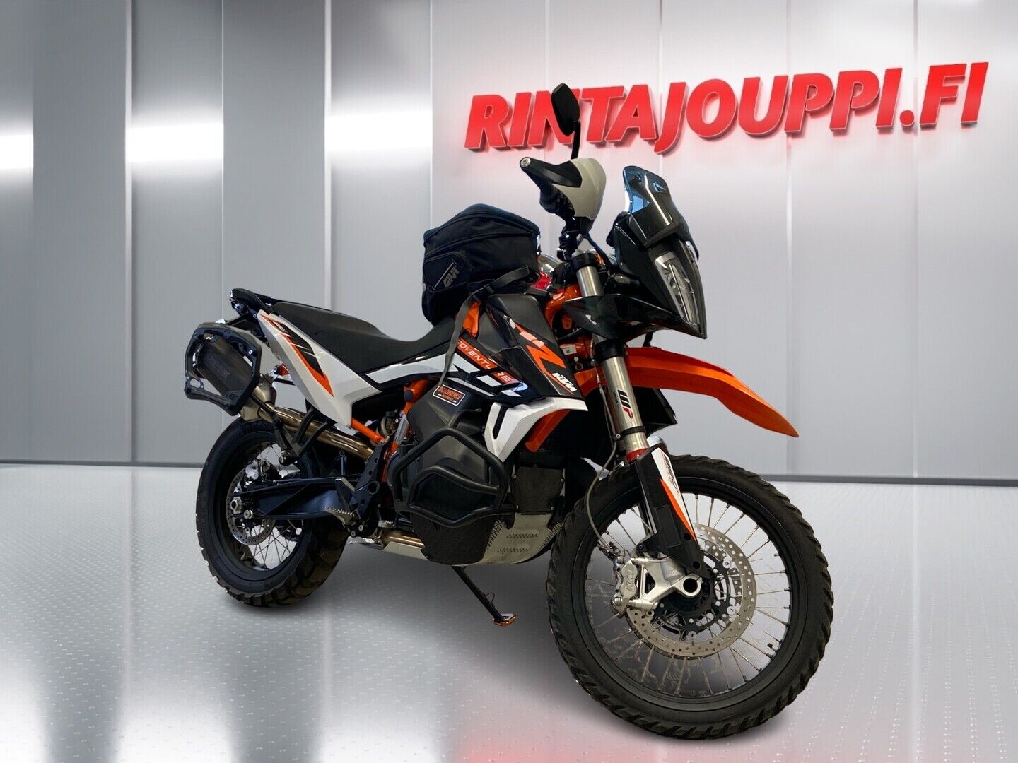 Ktm 890