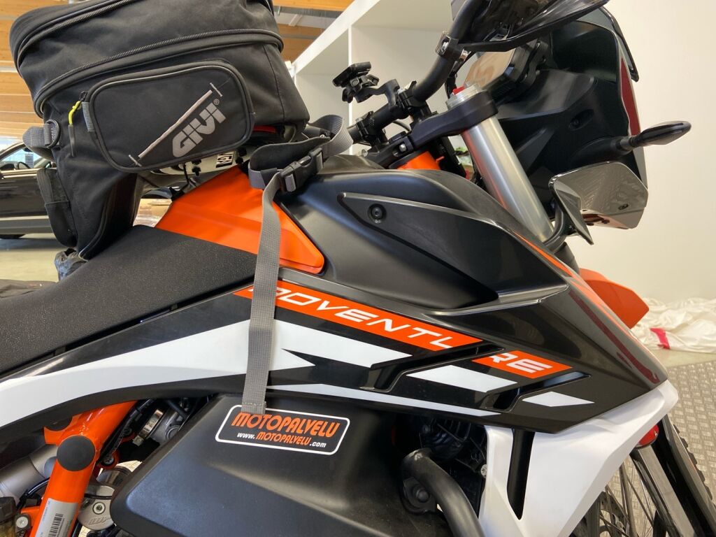 Ktm 890 2021 