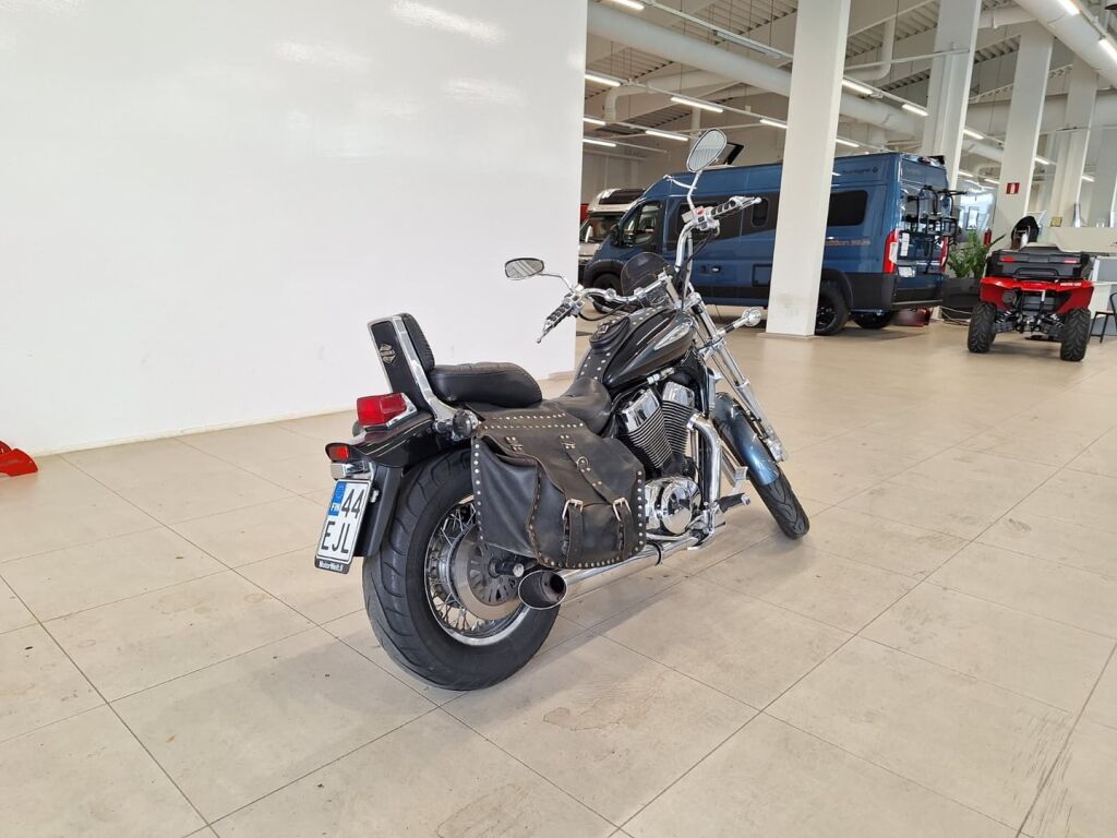 Suzuki VS 2001 moniväri