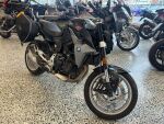 BMW F 2021 Musta