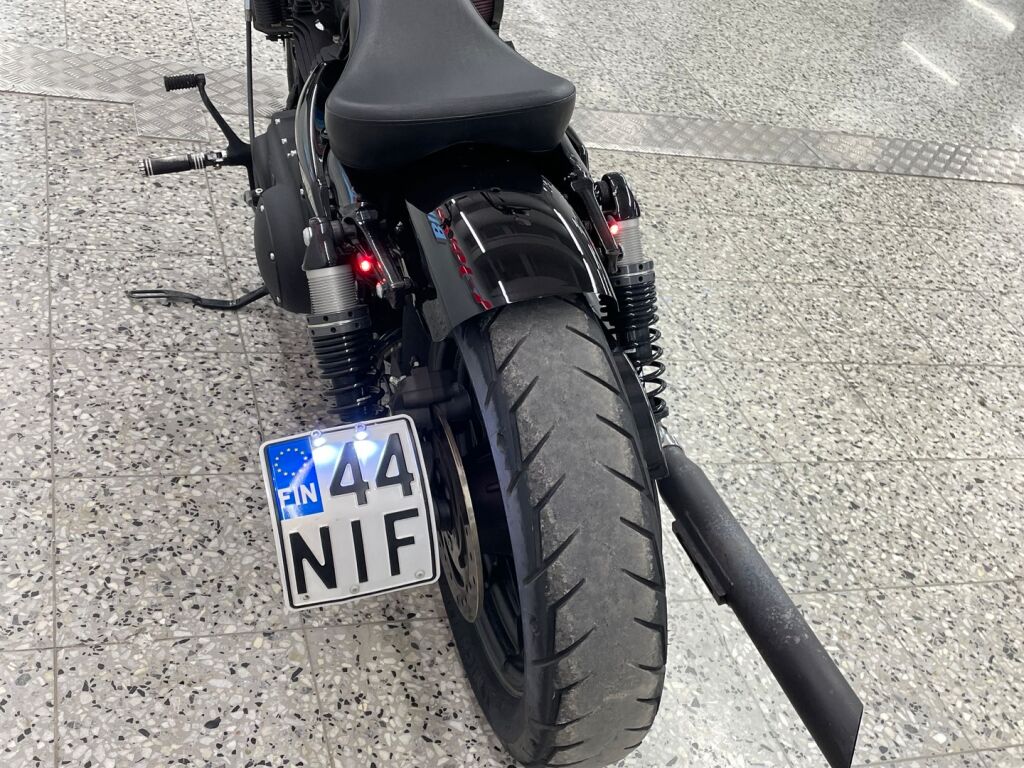 Harley-davidson SPORTSTER 2019 Musta