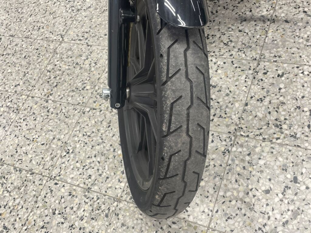 Harley-davidson SPORTSTER 2019 Musta