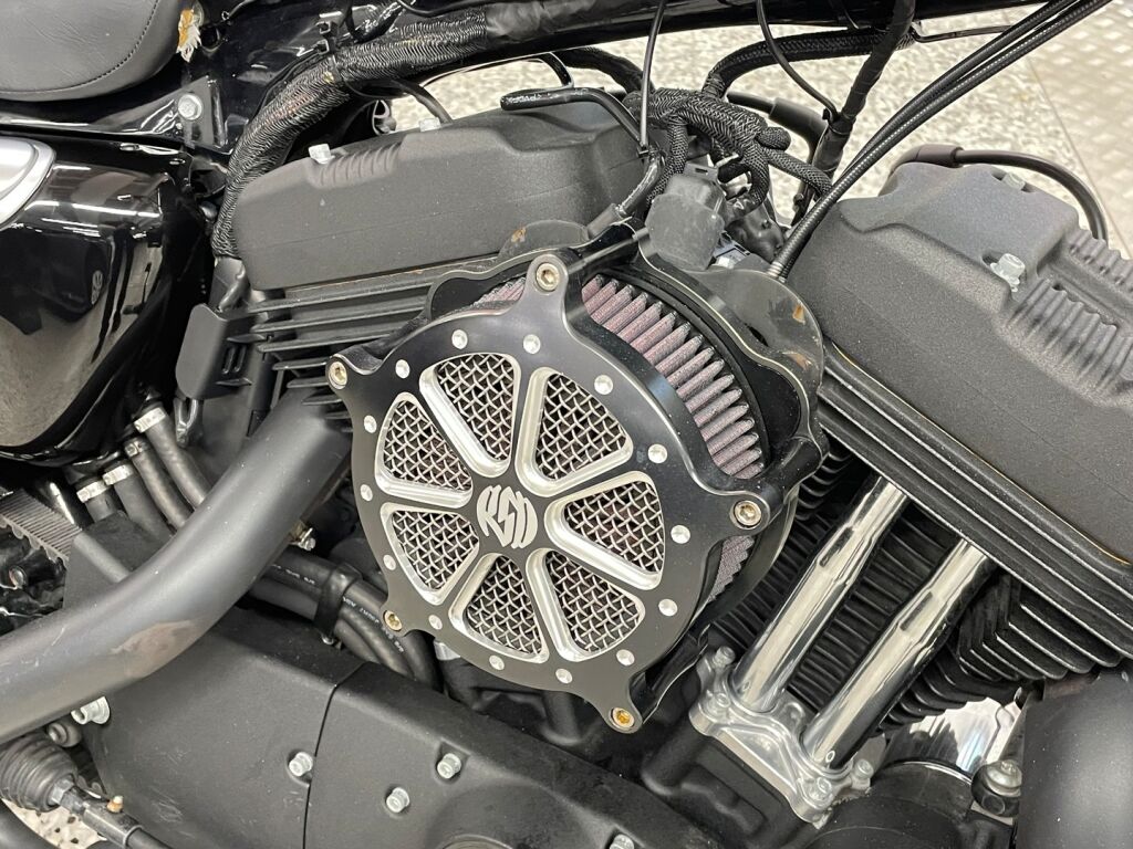 Harley-davidson SPORTSTER 2019 Musta