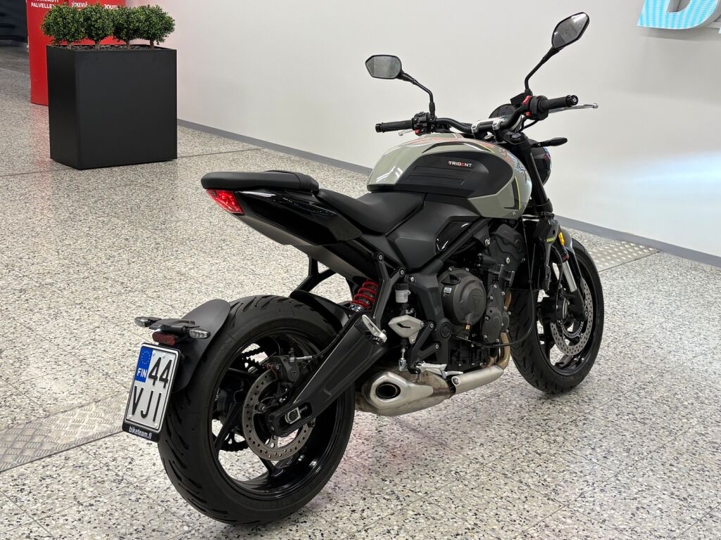 Triumph TRIDENT 2026 