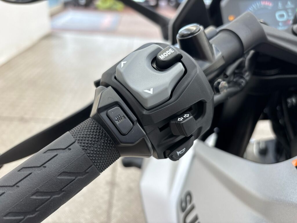 Suzuki GSX 2024 