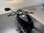 Suzuki INTRUDER 2012 Musta