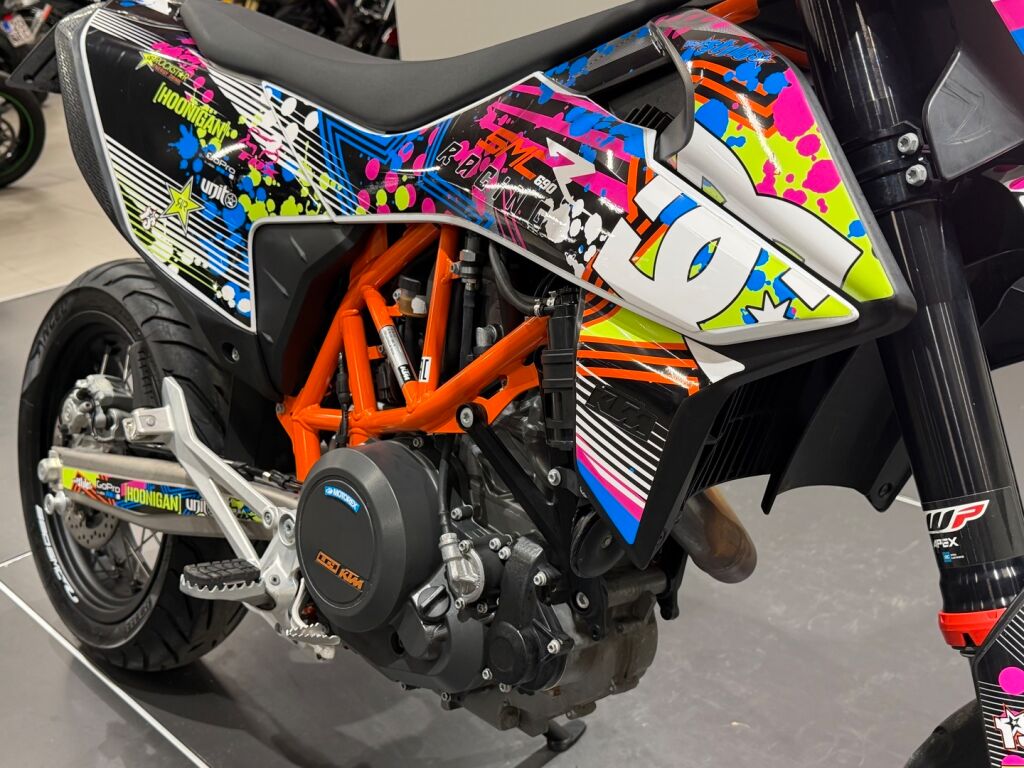 Ktm 690 2020 moniväri