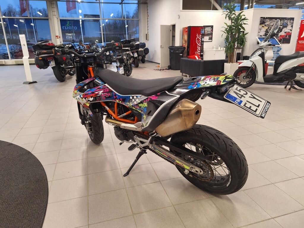 Ktm 690 2020 moniväri