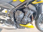 Triumph STREET TRIPLE 2023 