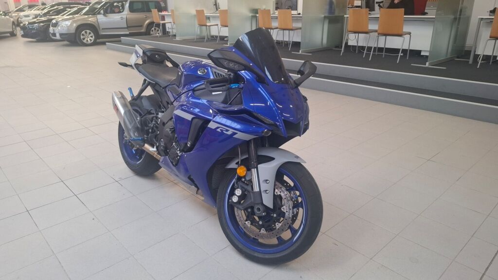 Yamaha YZF-R1 2023 