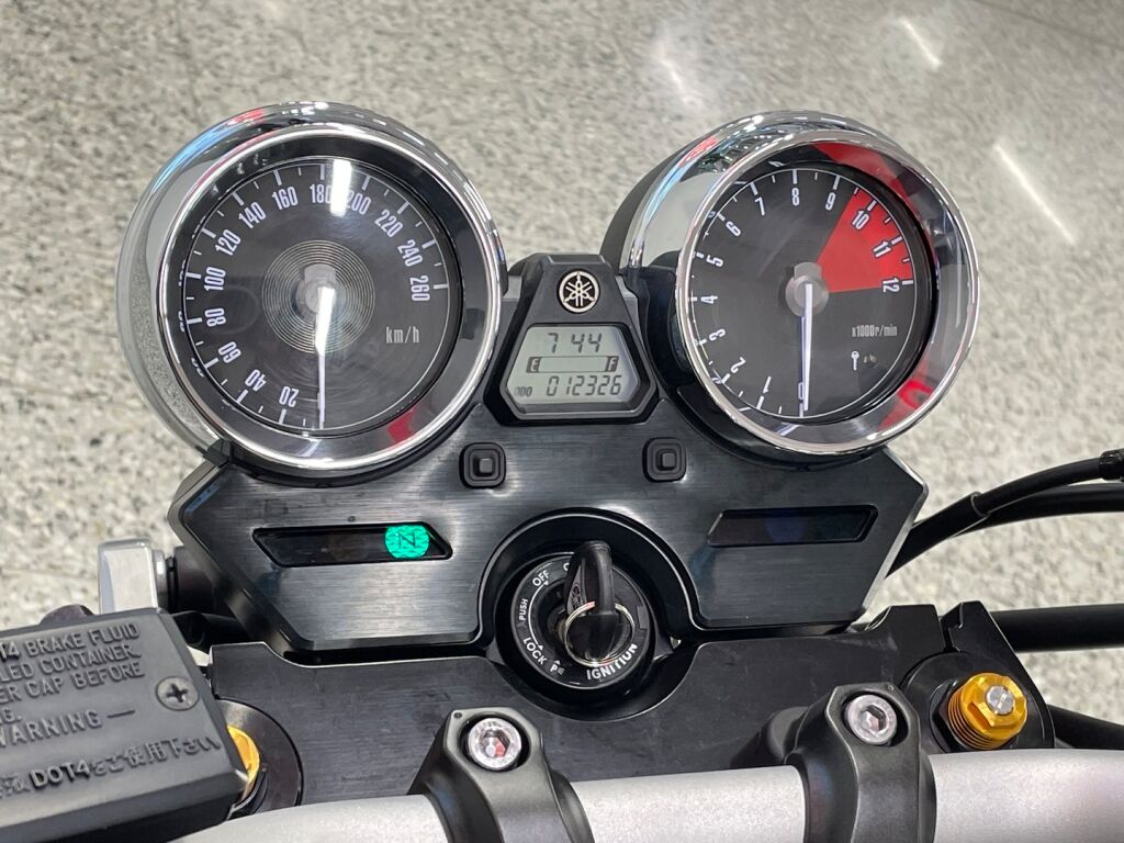 Yamaha XJR 2014 