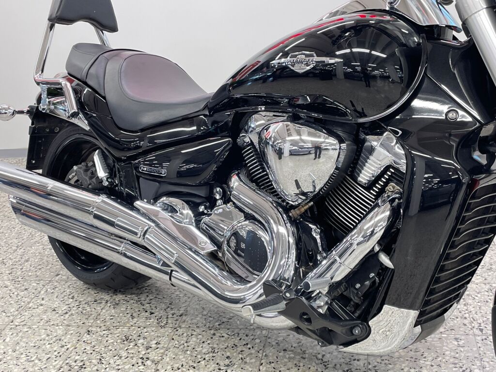 Suzuki Intruder 2012 