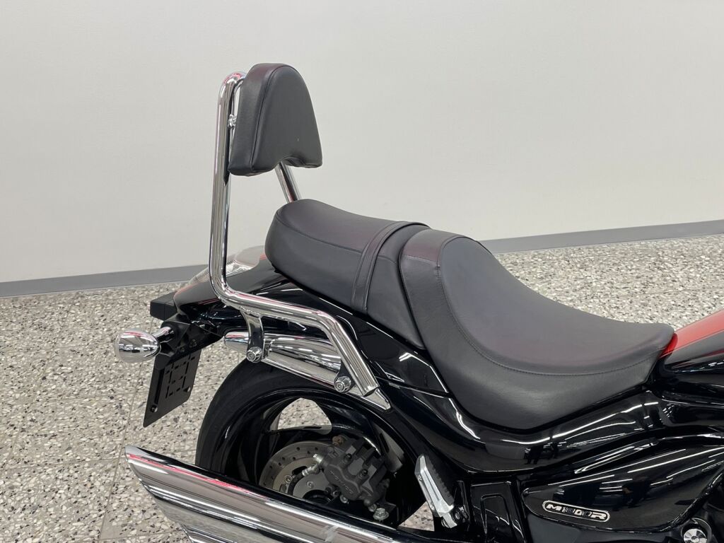 Suzuki Intruder 2012 