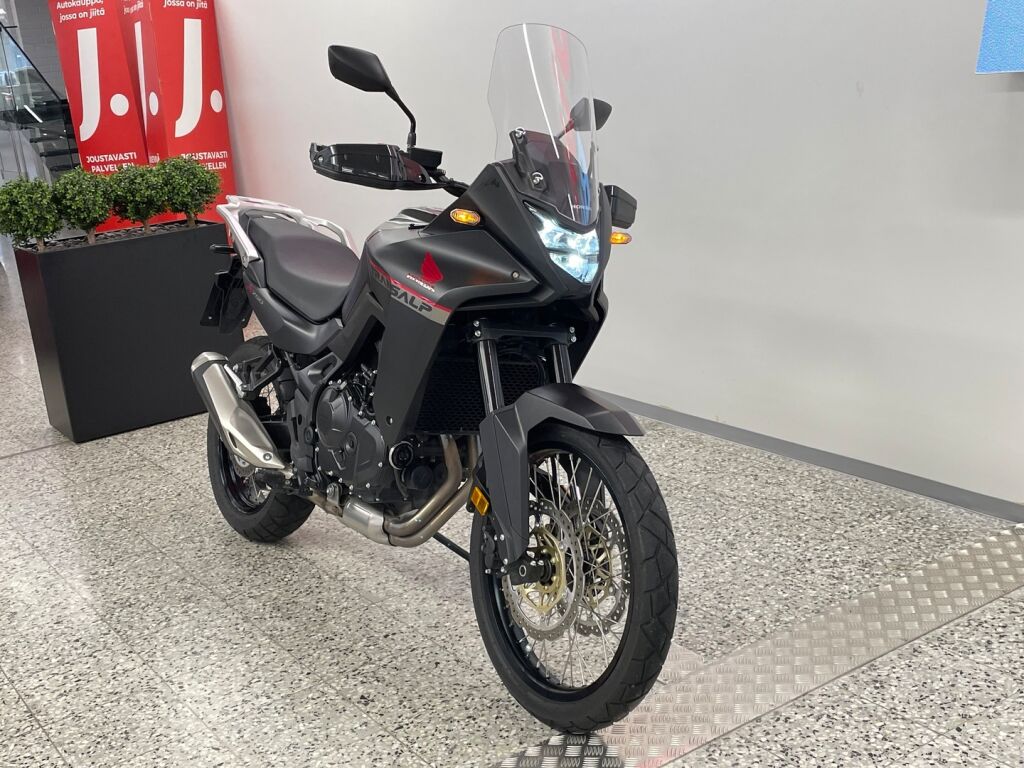 Honda XL 2024 