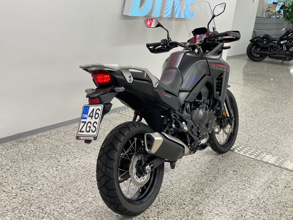 Honda XL 2024 
