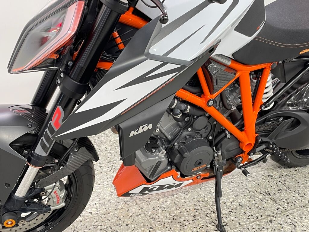 Ktm 1290 2019 Musta