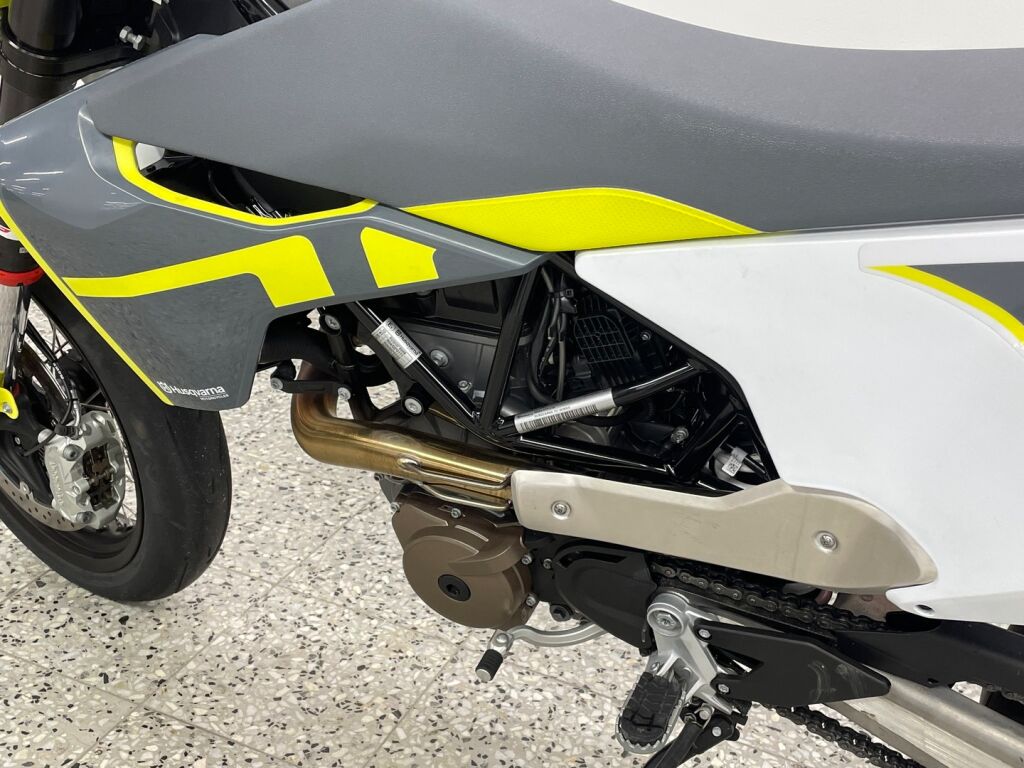 Husqvarna 701 2021 