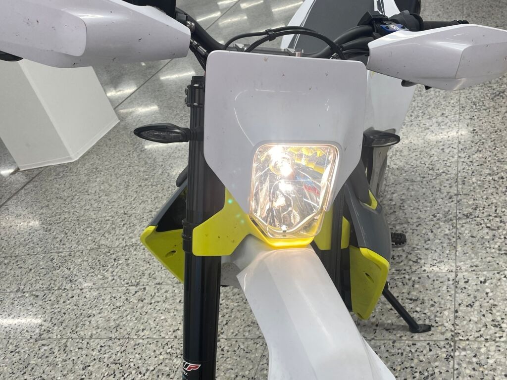 Husqvarna 701 2021 