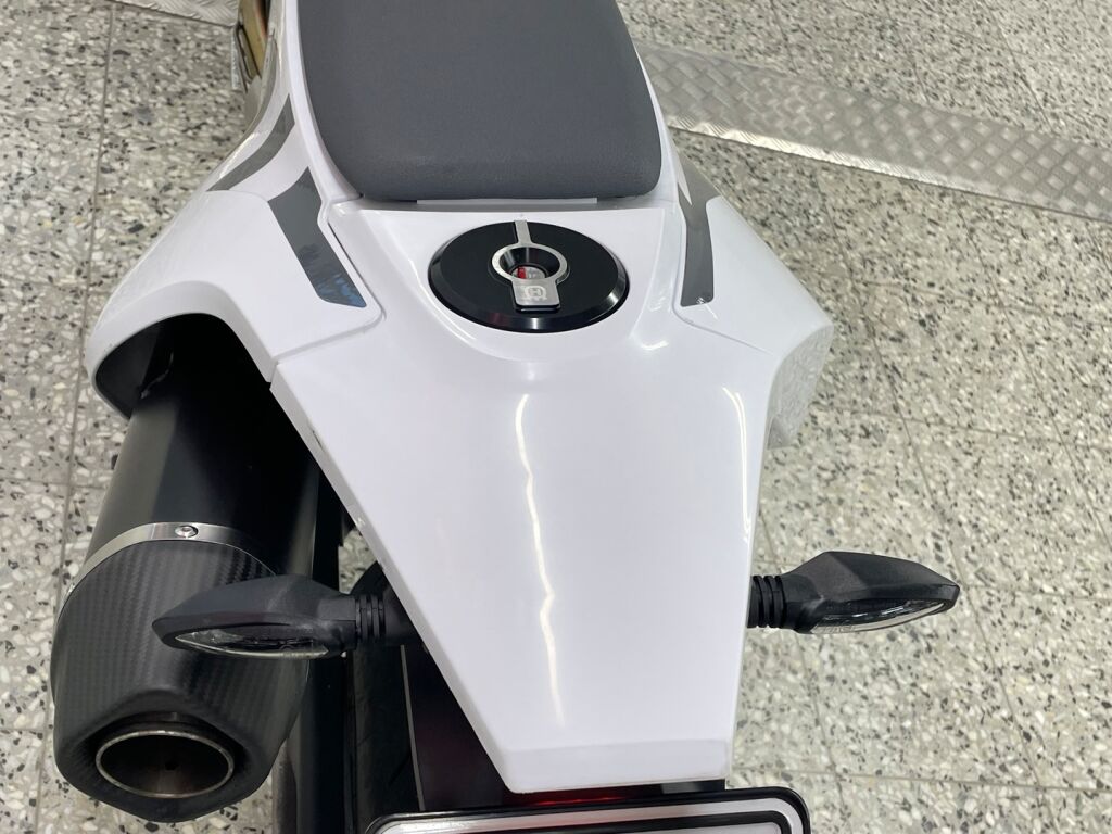 Husqvarna 701 2021 