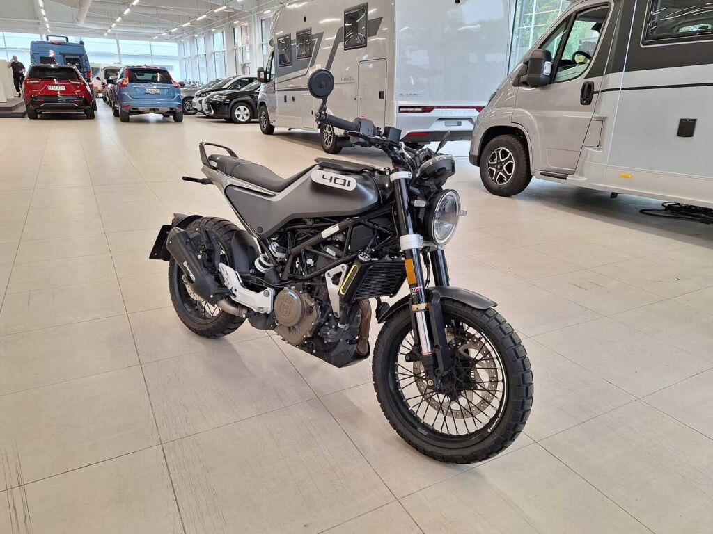 Husqvarna SVARTPILEN 2021 