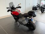 BMW F 2021 Punainen