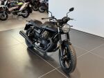 Moto guzzi V7 2023 