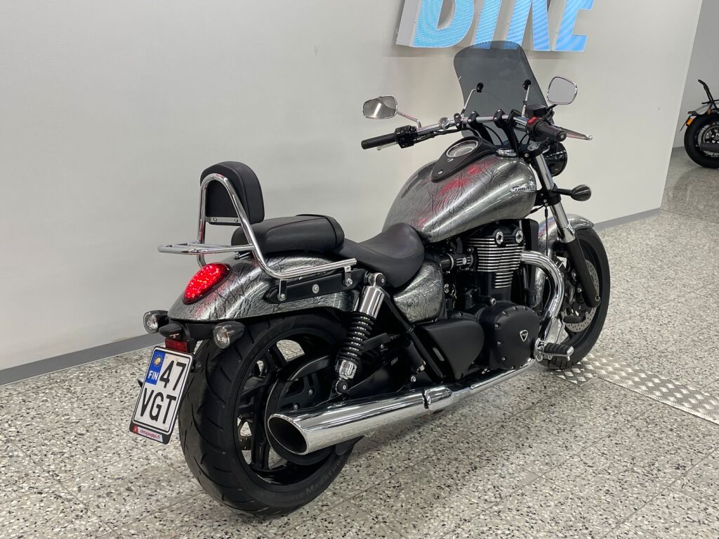 Triumph THUNDERBIRD 2016 ML O 5