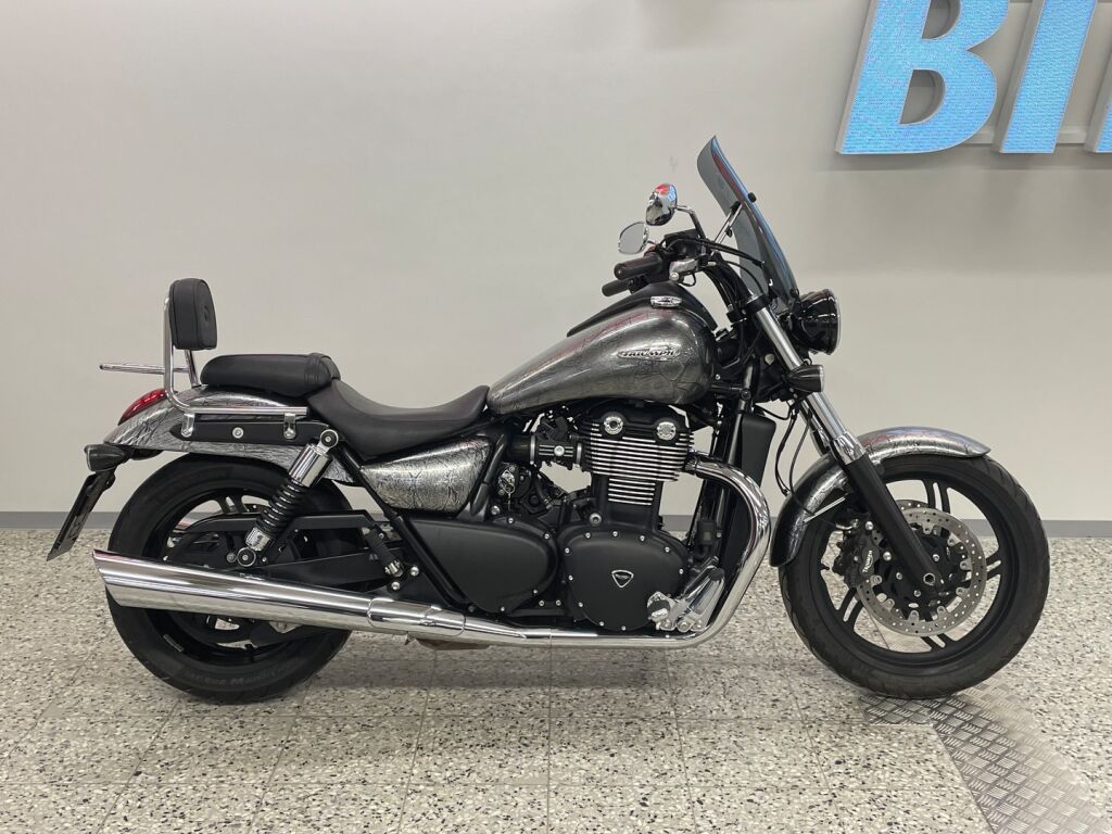 Triumph THUNDERBIRD 2016 ML O 5