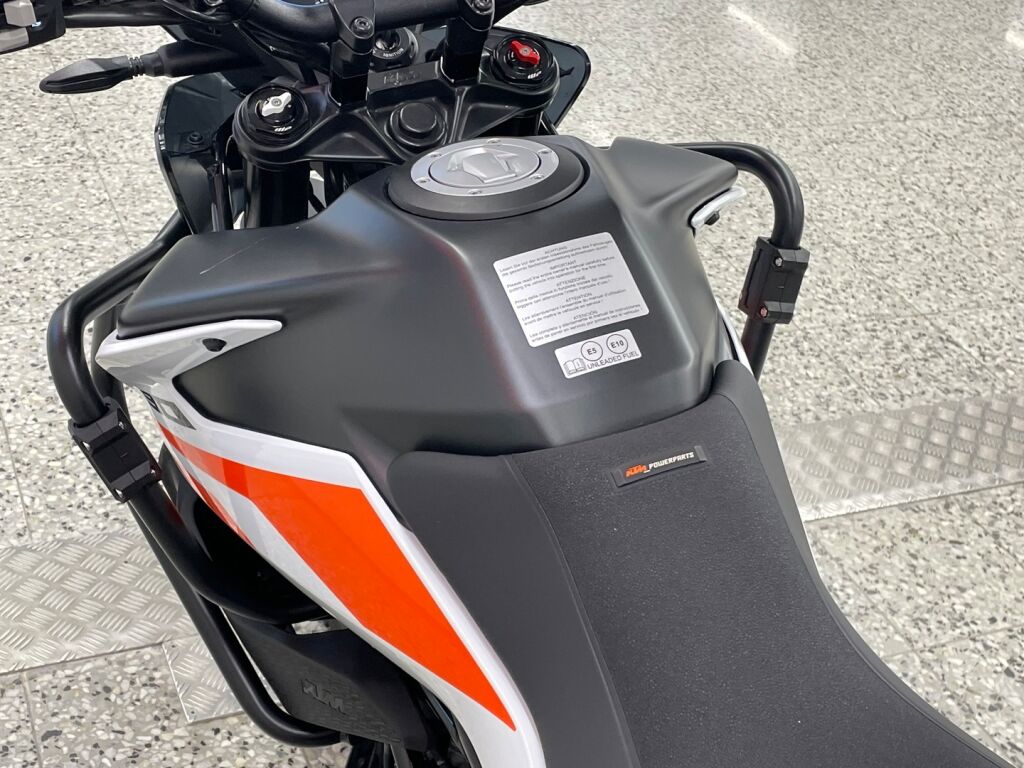 Ktm 390 2021 