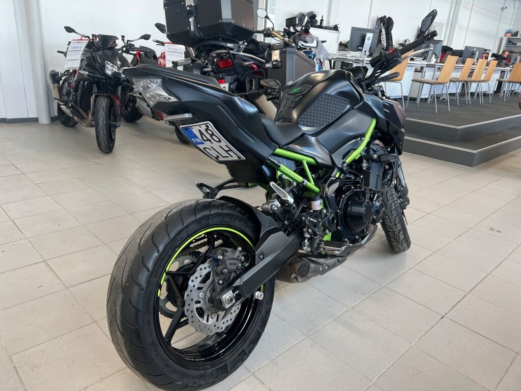 Kawasaki Z 2021 