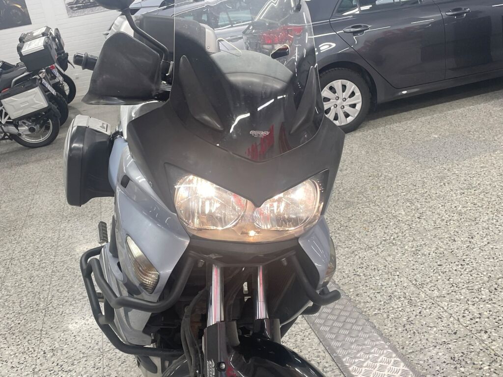 Honda XL 2011 