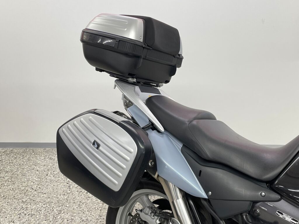 Honda XL 2011 