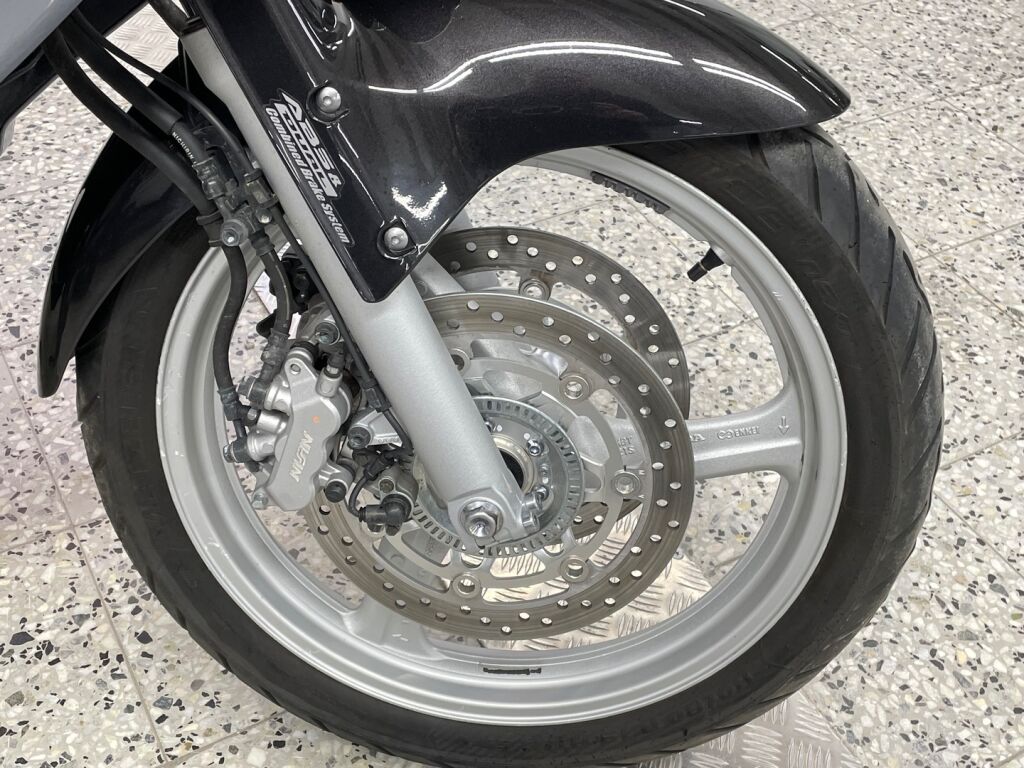 Honda XL 2011 