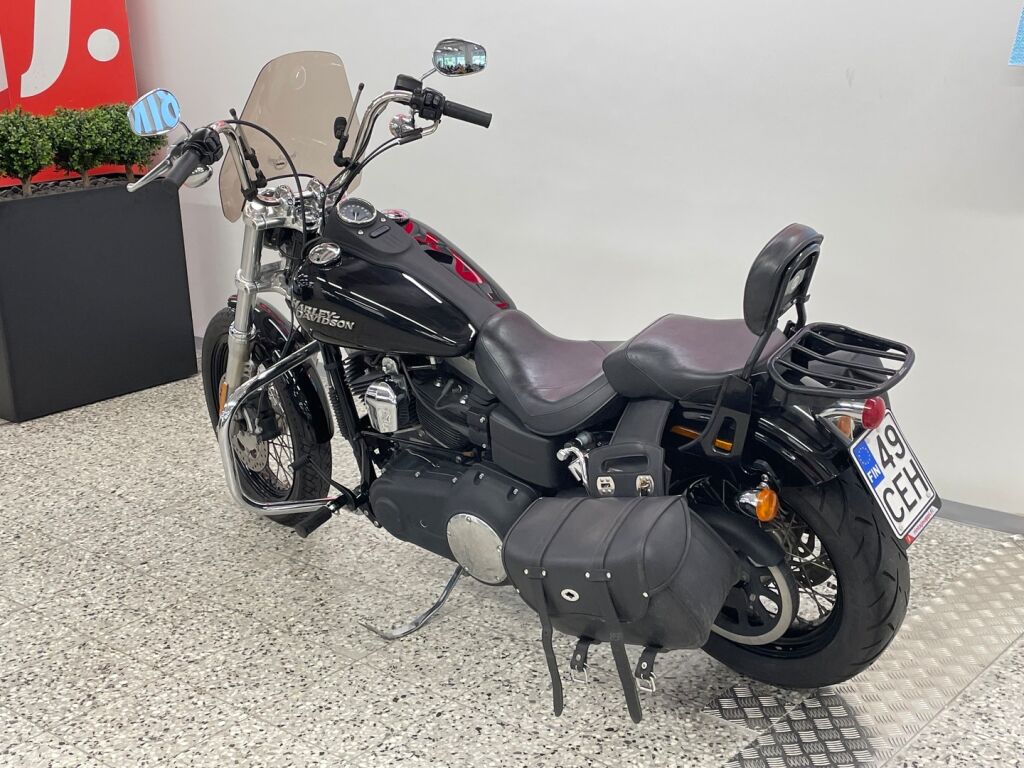 Harley-davidson DYNA 2012 