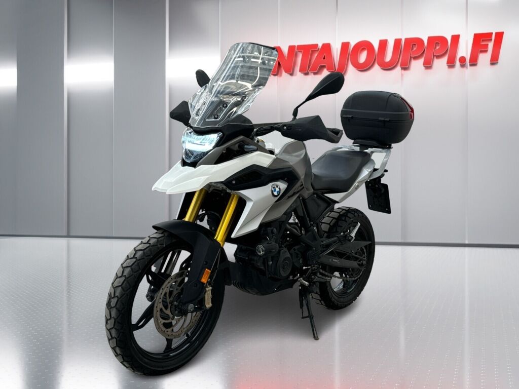 BMW G 2022 Valkoinen