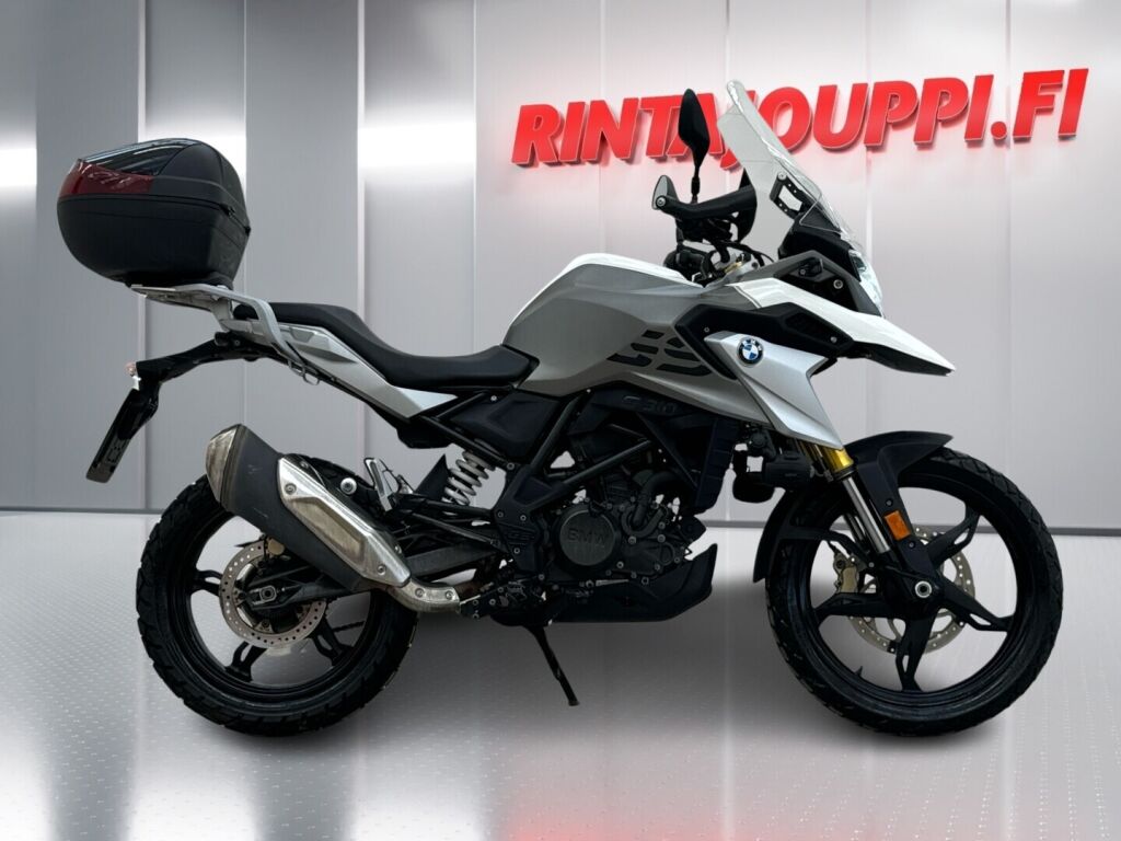 BMW G 2022 Valkoinen