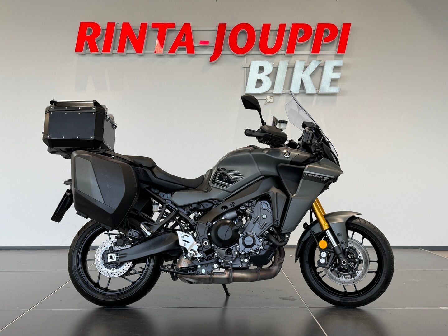 Yamaha TRACER