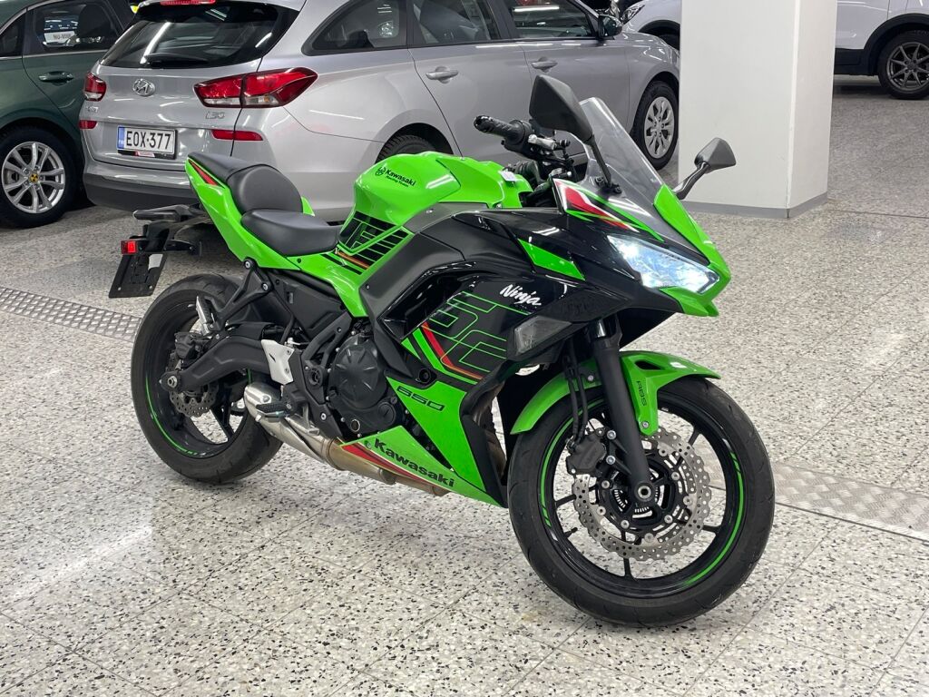 Kawasaki NINJA 2023 